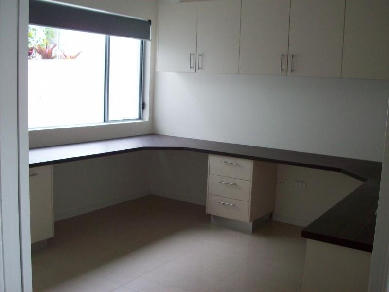 1011 Lakeview Terrace, Benowa QLD 4217